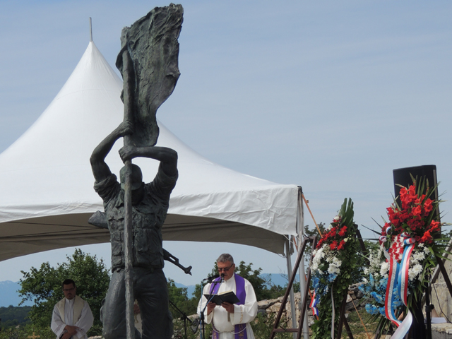 Detalj današnje svete mise na Ljubovu/Foto Grad GS                                                                                                                                                                                                        